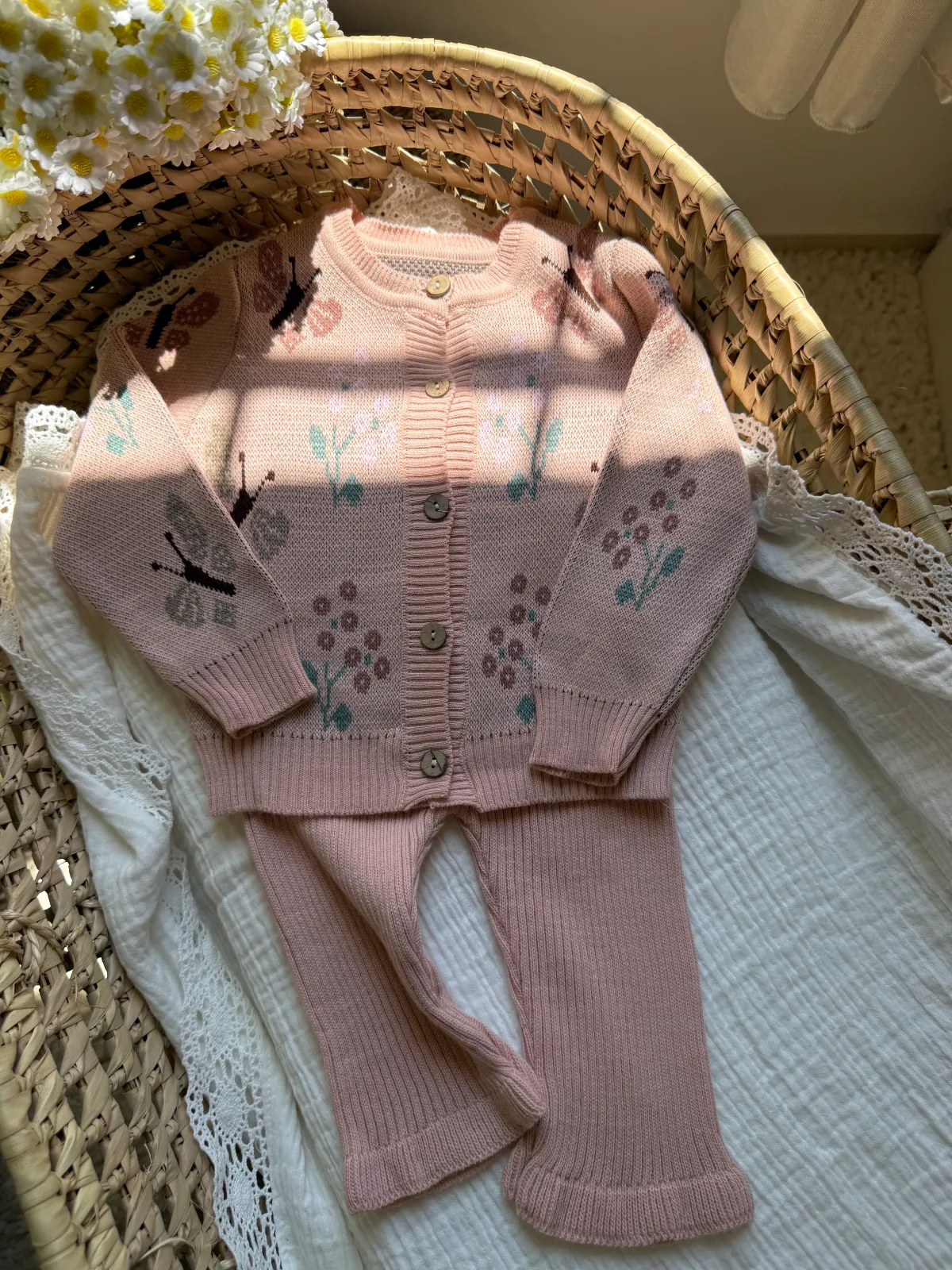 Pink wool set
