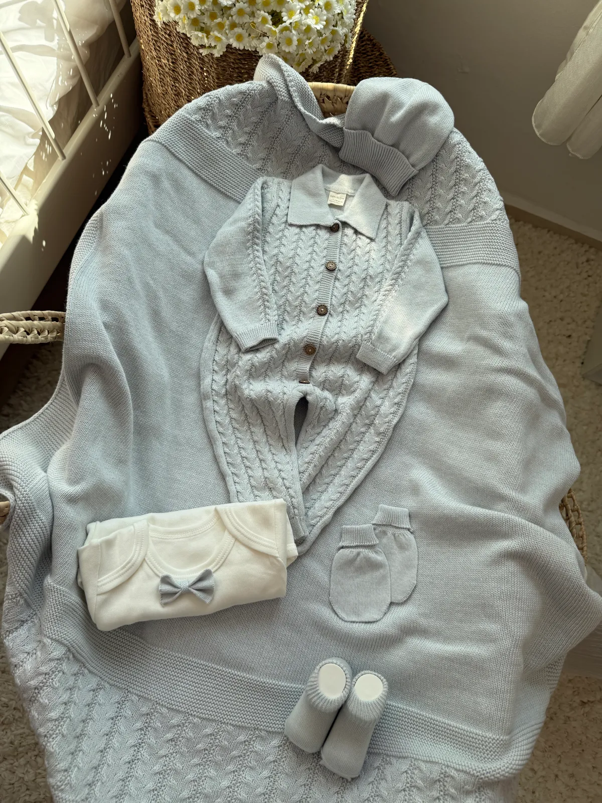 Blue wool baby set, guaranteed